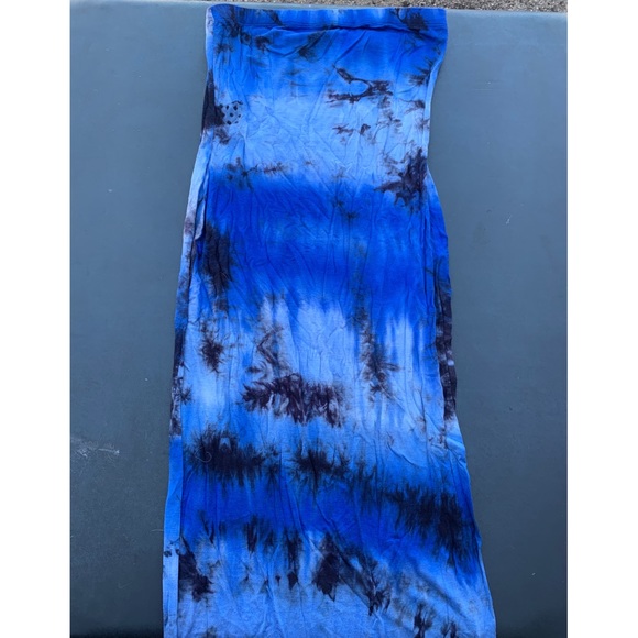 Tie Dye Bodycon Dress - Picture 1 of 3